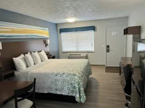 HomeTowne Studios by Red Roof Georgetown, KY - Chambre