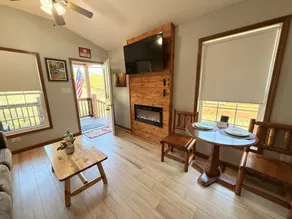 Qualla Cabins and Motel Cherokee near Casino - Coin séjour