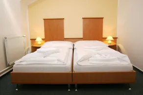 Garni G Hotel Žilina - Zimmer