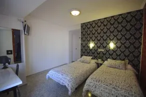Hostal On Dormire Valencia - Chambre