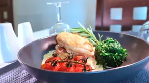 Centennial Hotel - Restaurant