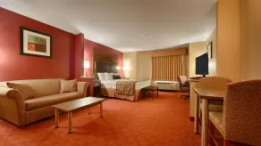 Best Western Plus Tulsa Woodland Hills Hotel and Suites - Chambre