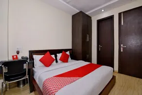 Collection O Lotus Bed & Breakfast - Quarto