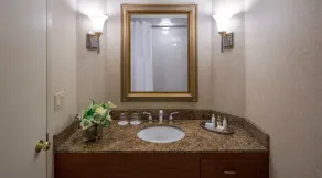 The Mansion at Glen Cove - Badezimmer
