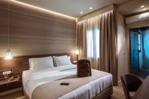 Metropole Urban Hotel - Chambre