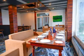 Clovis Hotel & Restaurant - Restaurant