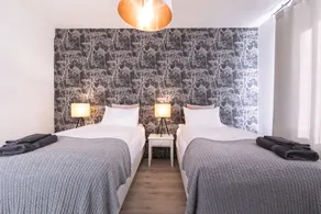Theater Row Apartments - Chambre