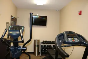 Cobblestone Inn & Suites - Lake View - Fitnessbereich