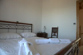 Estate Dafnopanagia Studio Ourania - Room