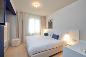 C-Hotels Burlington - Room