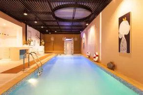 We Briza Hotel Chiangmai - Piscina