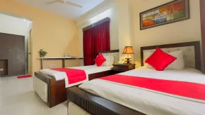 Hotel Grand Circle Inn - Room