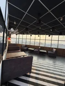 SM Hotel - Restaurant