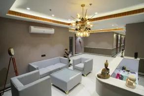 Hotel Shivora - Lobby