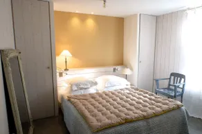 Hôtel Le Sénéchal - Zimmer
