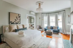 The Historic Berkeley Place - Room