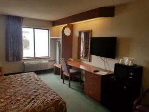 Syracuse Inn and Suites - Chambre