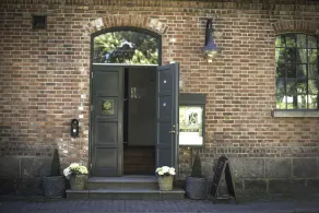 Gamlebyen Hotell - Restaurant