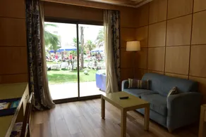 Zaki Hotel - Vue de la chambre
