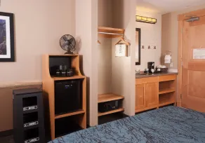 Canyon Lodge & Cabins - Inside the Park - Chambre