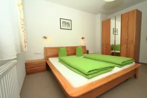 Kinderfreundliche gemütliche Ferienwohnung mit Sauna, Grill und Garten | Gartenblick - Zimmer