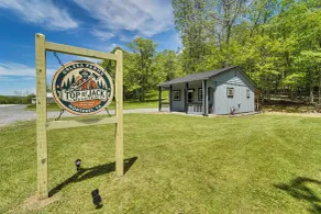 Hike to Fire Tower! Monterey Cabin on 4 Acres - Innenbereich