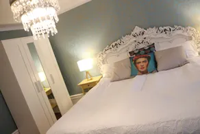 Divine Living - Apartments - Camera