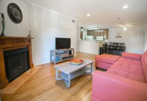 Strathmore Apartments - Zimmer