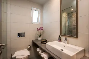 IRINI STALOS Apartments - Baño