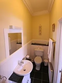 The Courtyard Guest House - Salle de bain