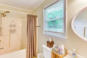 Charming Shallotte Home ~ 4 Mi to Ocean Isle Beach - Innenbereich