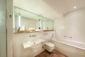 The Crown Inn - Bathroom