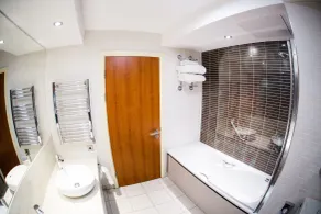 Drayton Manor Hotel - Chambre