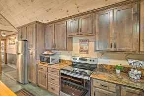 Stunning Cabin Getaway w/ Private Hot Tub! - Interior