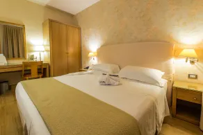 Hotel Touring - Zimmer