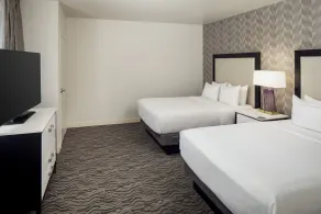 DoubleTree Suites by Hilton Hotel Detroit Downtown - Fort Shelby - Chambre
