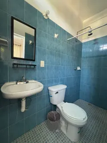 Zipoliteville - HOTEL NUDISTA - Badezimmer