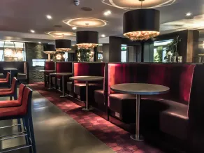 Carlton Hotel - Restaurant