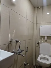 Hotel Al-Hamd - Bathroom