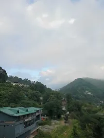 Hotel Moon Light Bhimtal - View from room