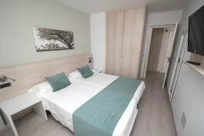 Olive Beach Apartamentos - Room