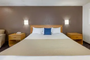 Knights Inn Flint - Chambre