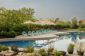 JW Marriott Ranthambore Resort & Spa - Piscina