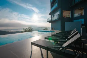 Mount Blue Kandy - Pool