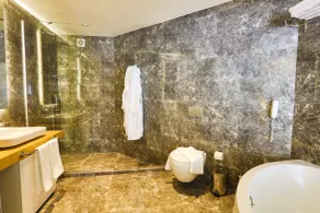 Hotel Vita Bella Resort & Spa - Bathroom