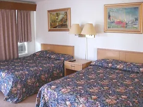 Alberni Inn - Chambre