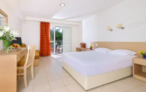 Cosman Hotel Apartments - Quarto