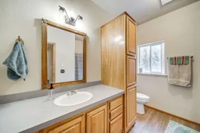 11 Acres of Adventure! Woodsy Mead Stay w/ Trails - Interiör