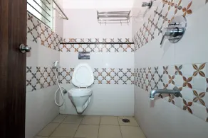 SSR Comforts - Bathroom