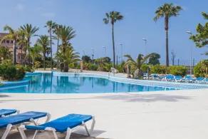 Apartamentos Turísticos Bahía Sur - Pool